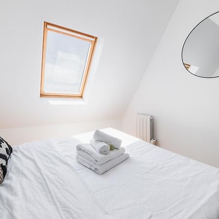 2 Pieces Refait A Neuf Dernier Etage - Paris 19 - 4P - Flat-Guest Exterior foto
