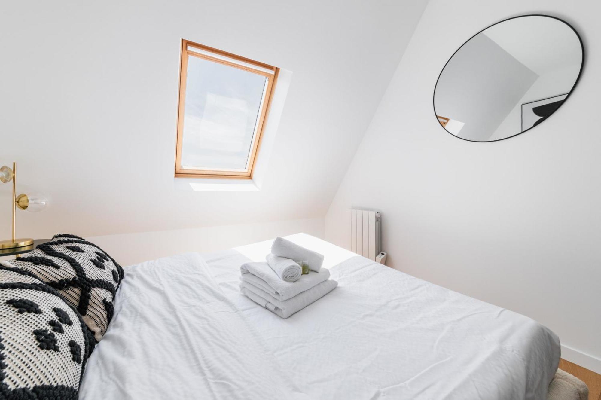 2 Pieces Refait A Neuf Dernier Etage - Paris 19 - 4P - Flat-Guest Exterior foto