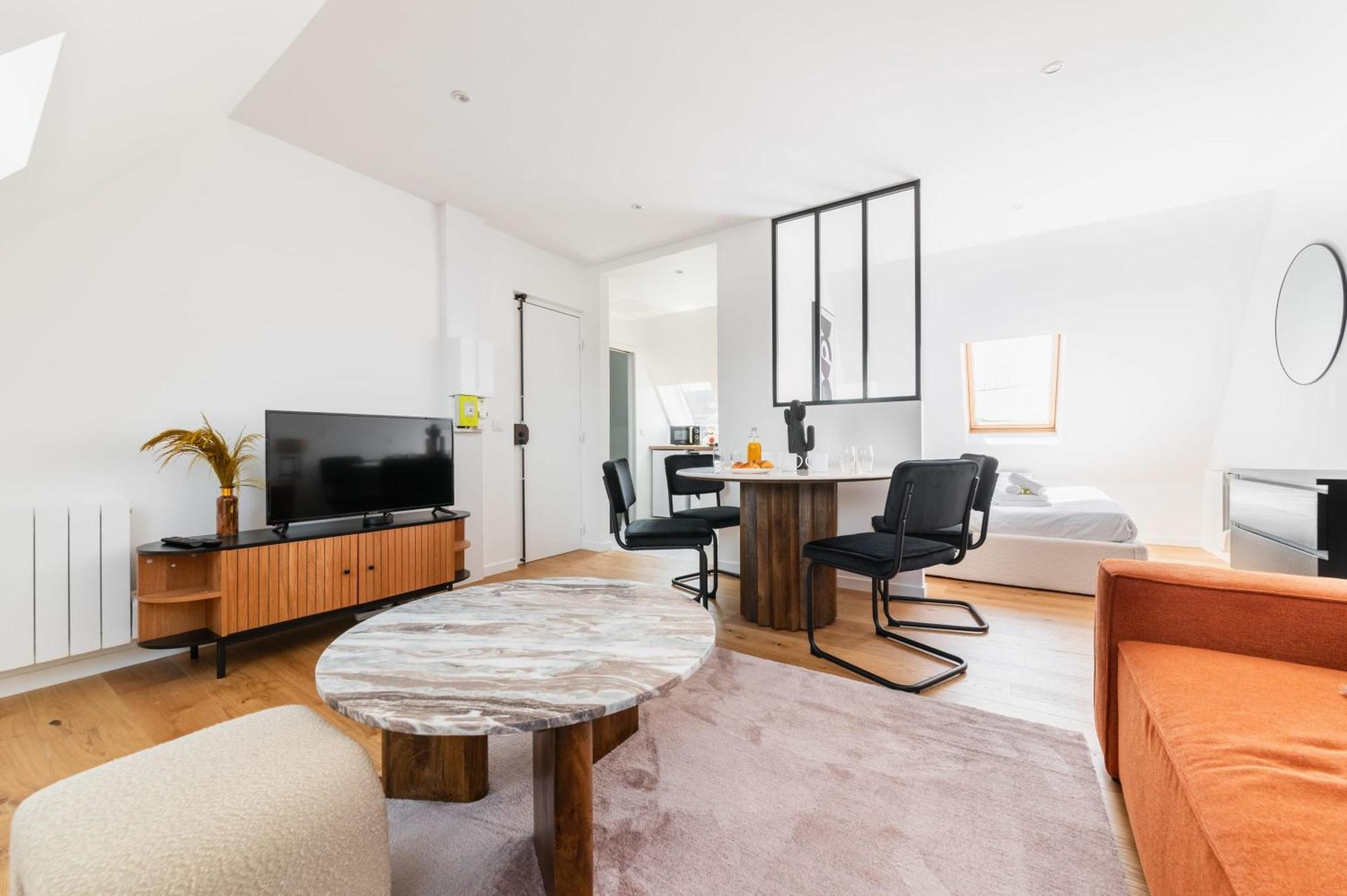 2 Pieces Refait A Neuf Dernier Etage - Paris 19 - 4P - Flat-Guest Exterior foto